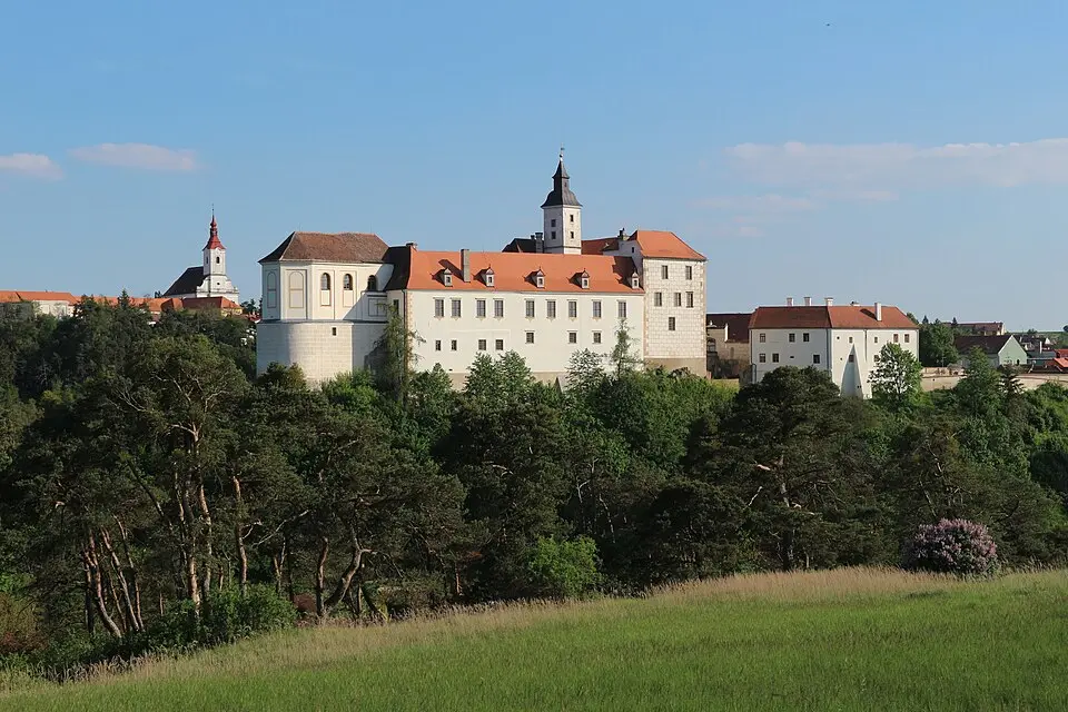 Starý zámek Jevišovice