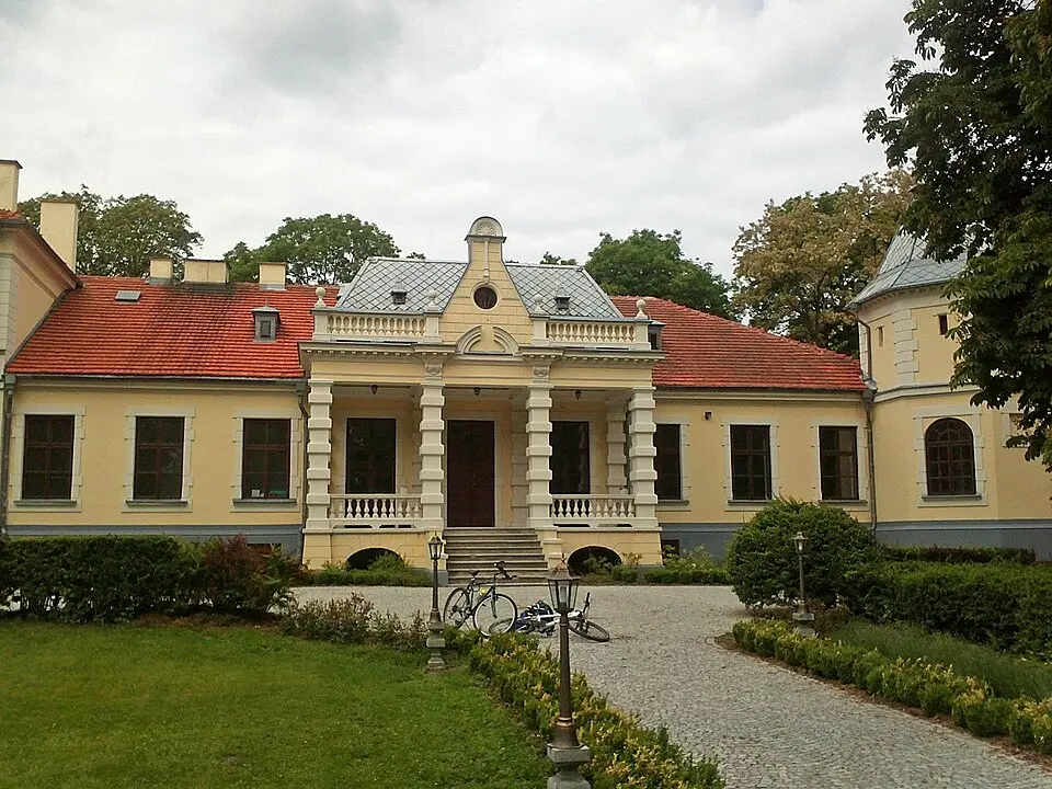 Zespół pałacowy