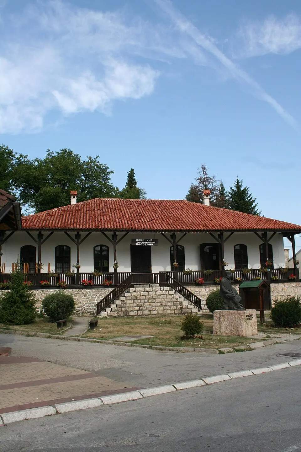 Стари хан