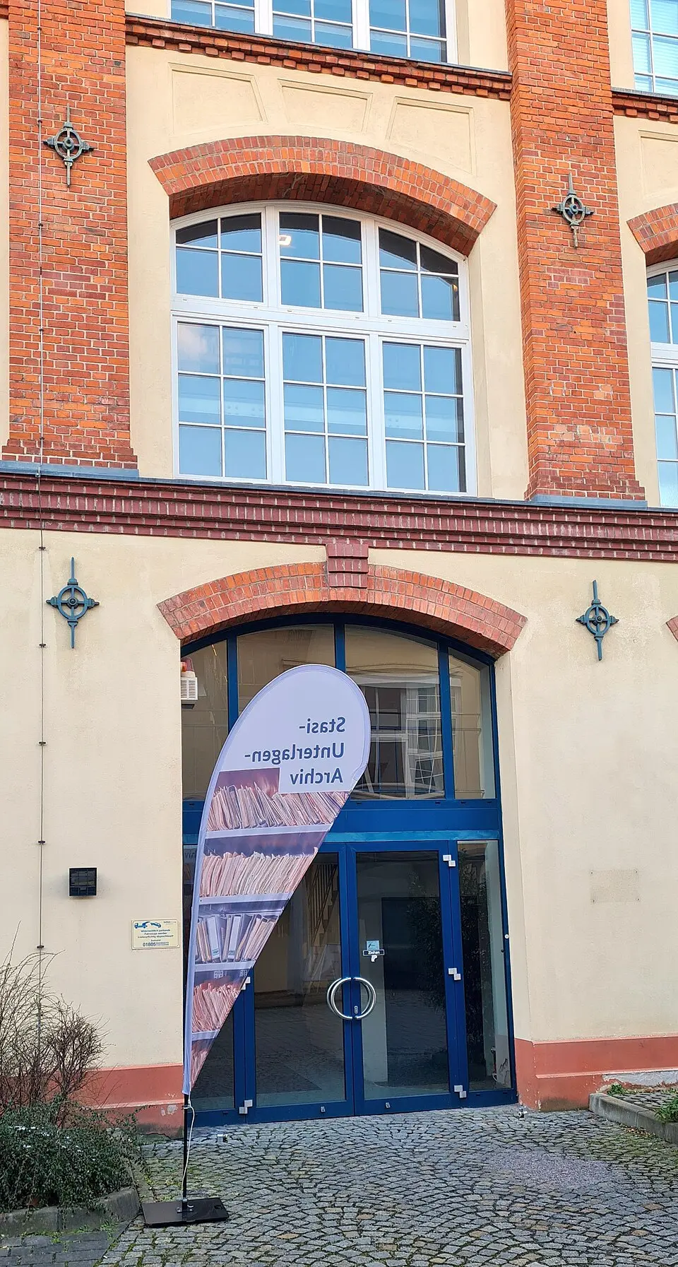 Informations- und Dokumentationszentrum der BSTU