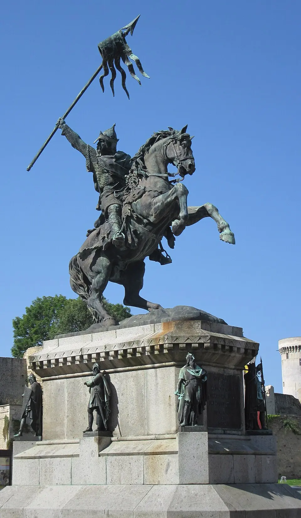 statue équestre de Guillaume le Conquérant