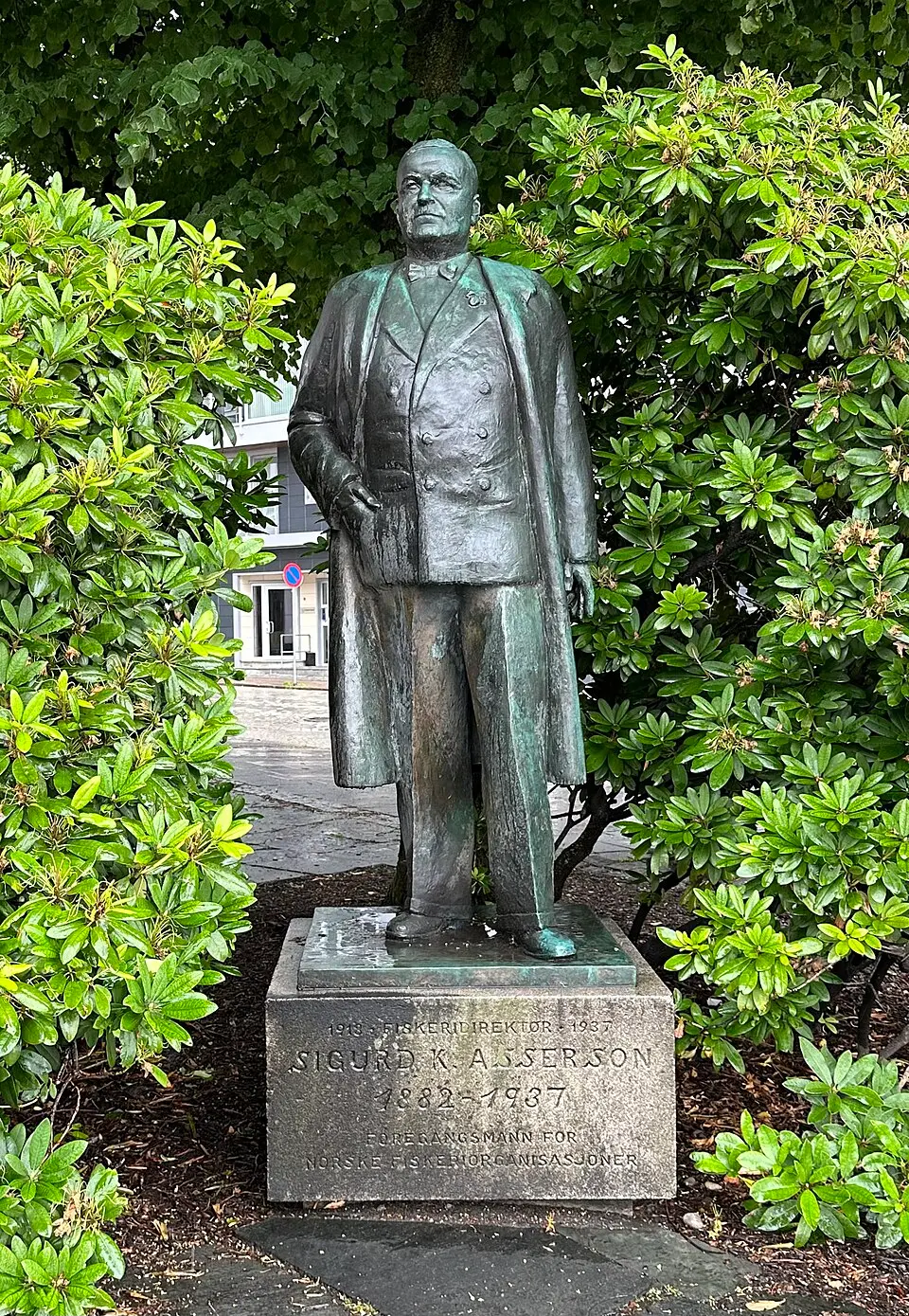 Asserson-Denkmal