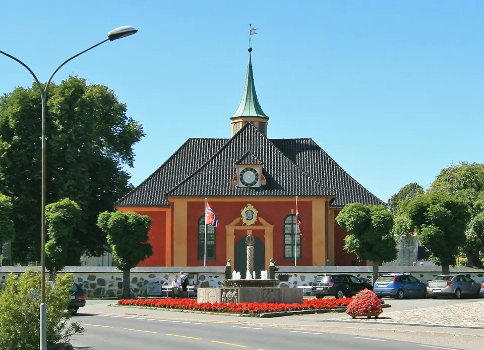 Fredriksvern kirke