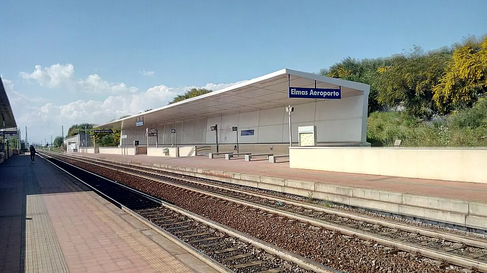 Aéroport d'Elmas