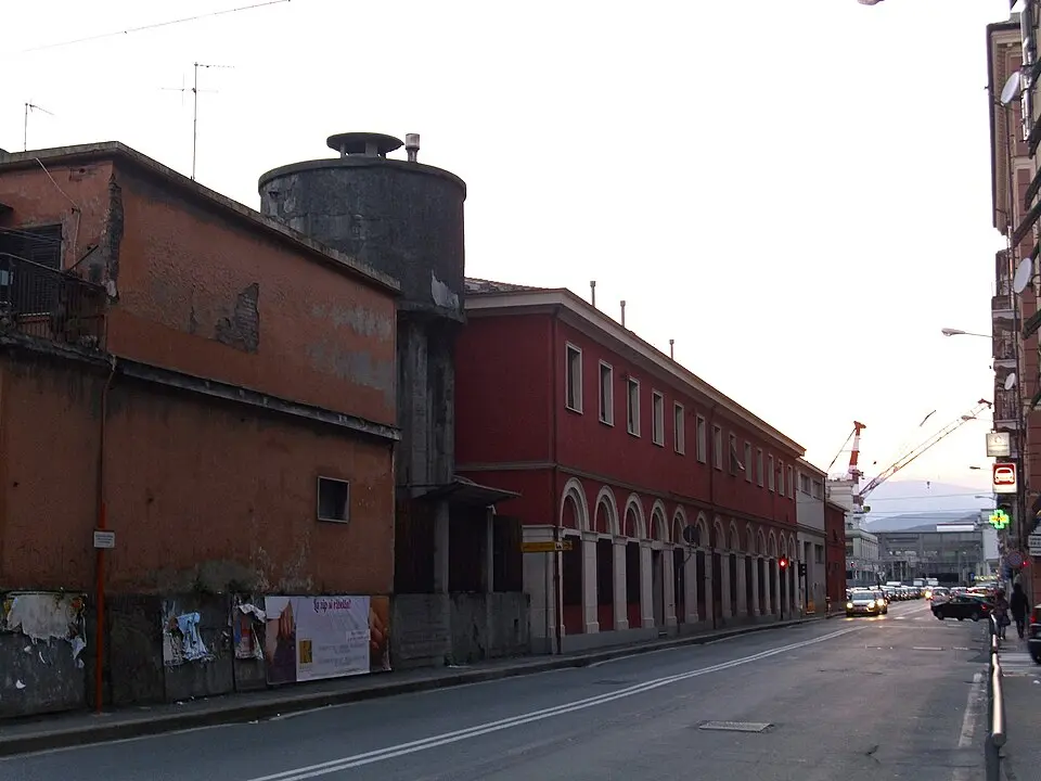stazione di Genova Sestri Ponente Aeroporto