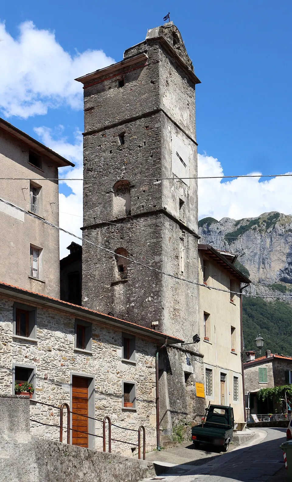Torre dell'Orologio (Stazzema)