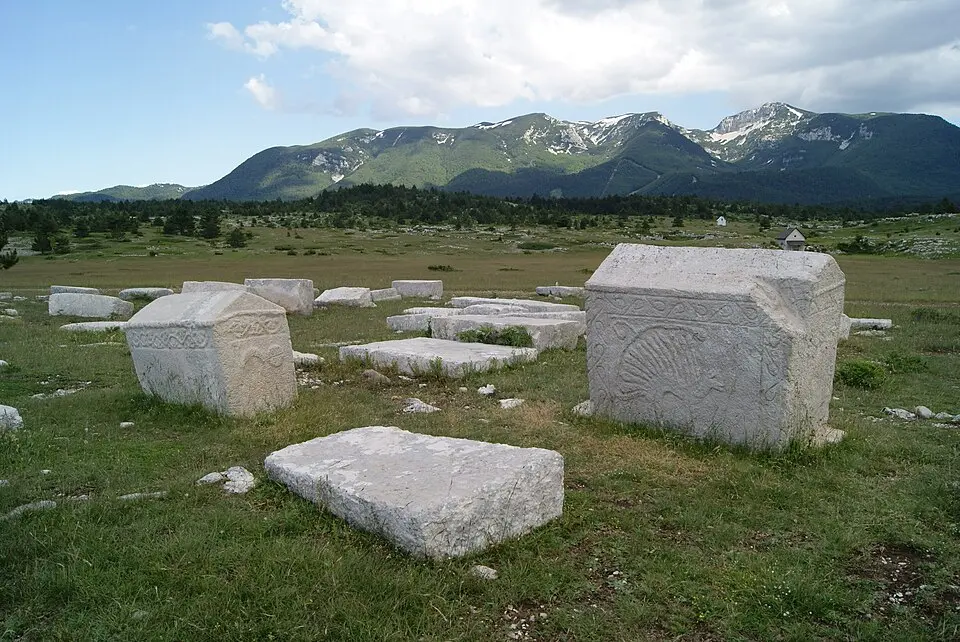 Nekropola Dugo Polje
