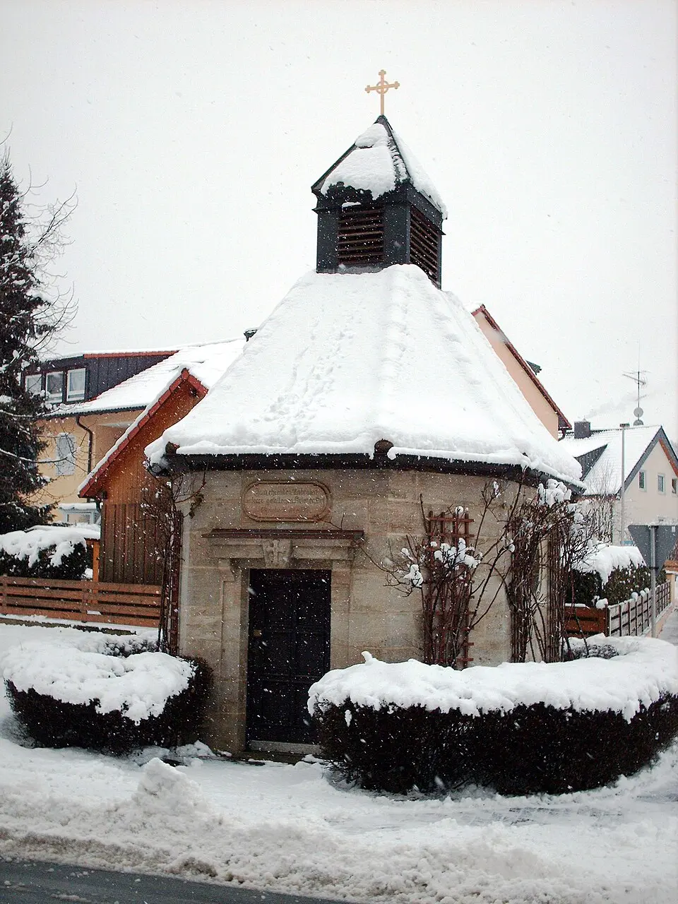 Image: Zweihundertzwölf 19:47, 21. Feb. 2009 (CET) at de.wikipedia · CC BY-SA 3.0 Kleinsendelbach