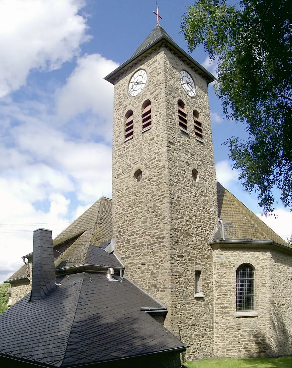 Immagine: Rauenstein · CC BY-SA 3.0 Steineroth