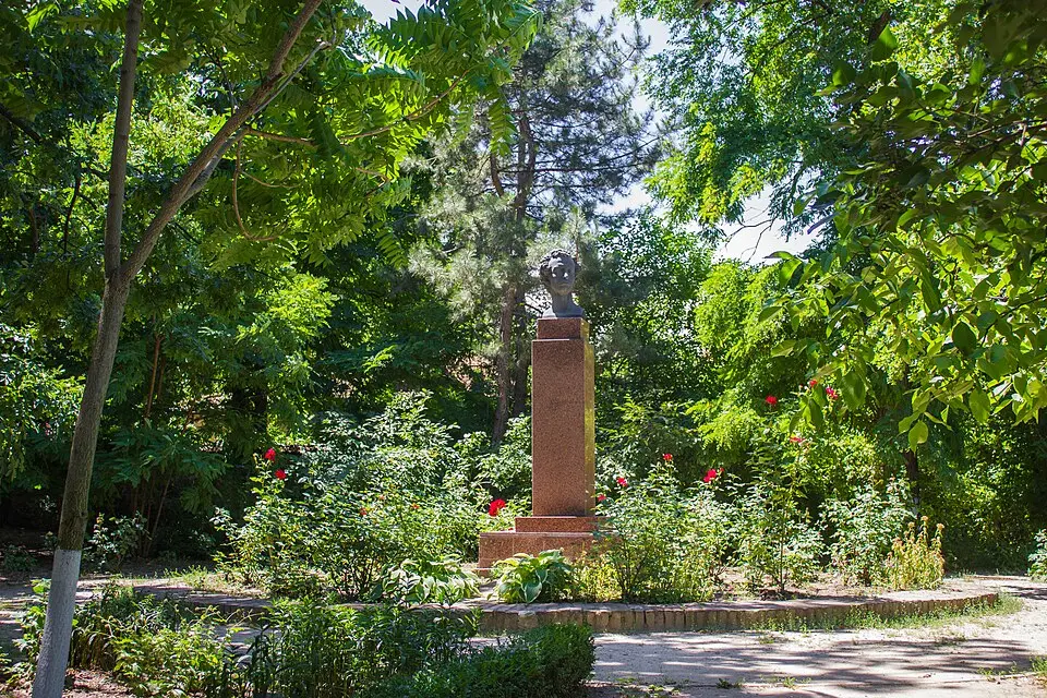 Statuia lui Aleksandr Pușkin