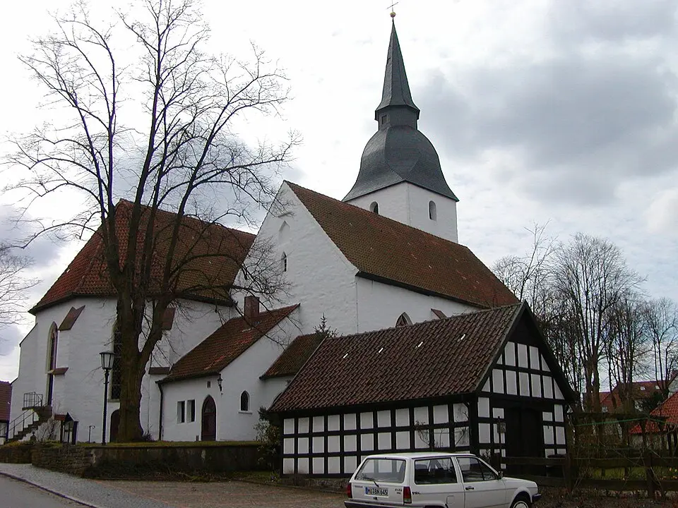 Bild: Ingo2802 · CC BY-SA 3.0 Kloster Levern