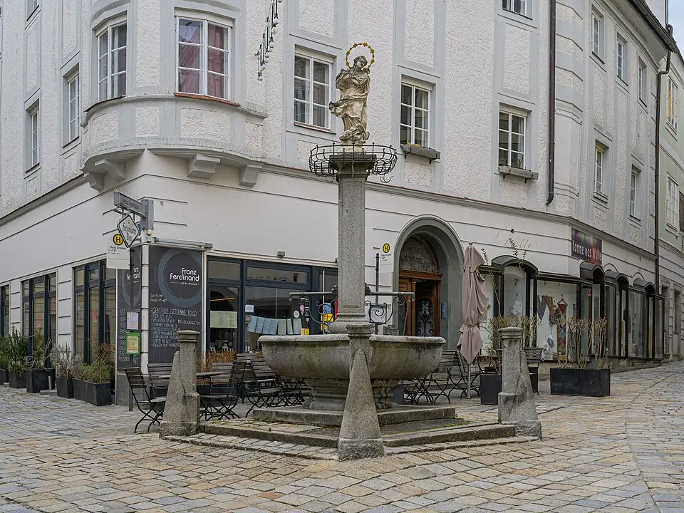Roter Brunnen