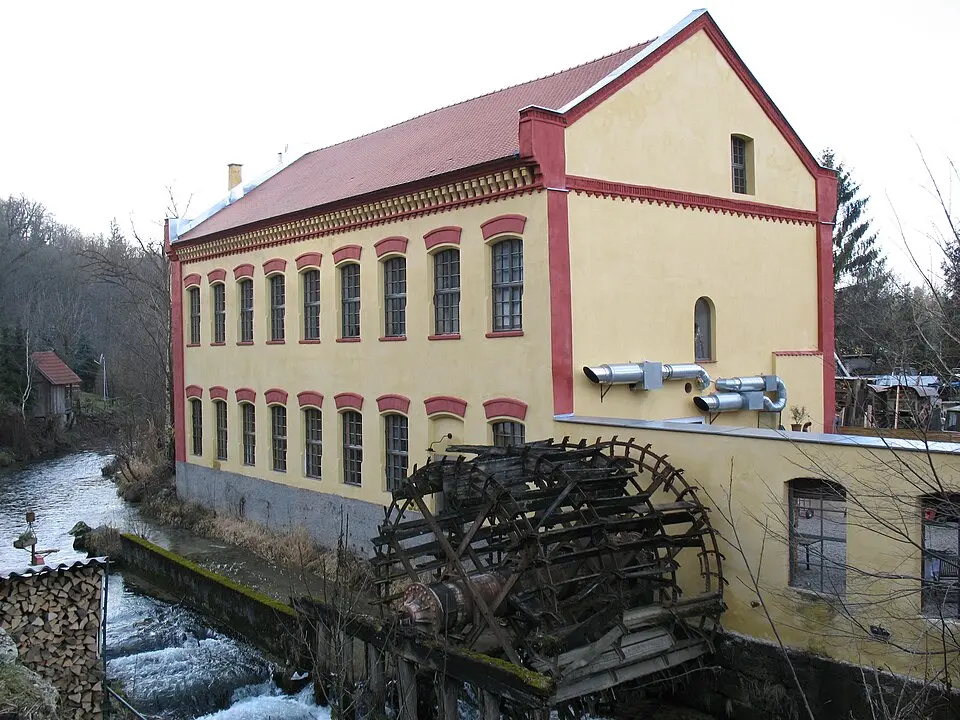 Steyr Unterhimmler Straße 1, 2