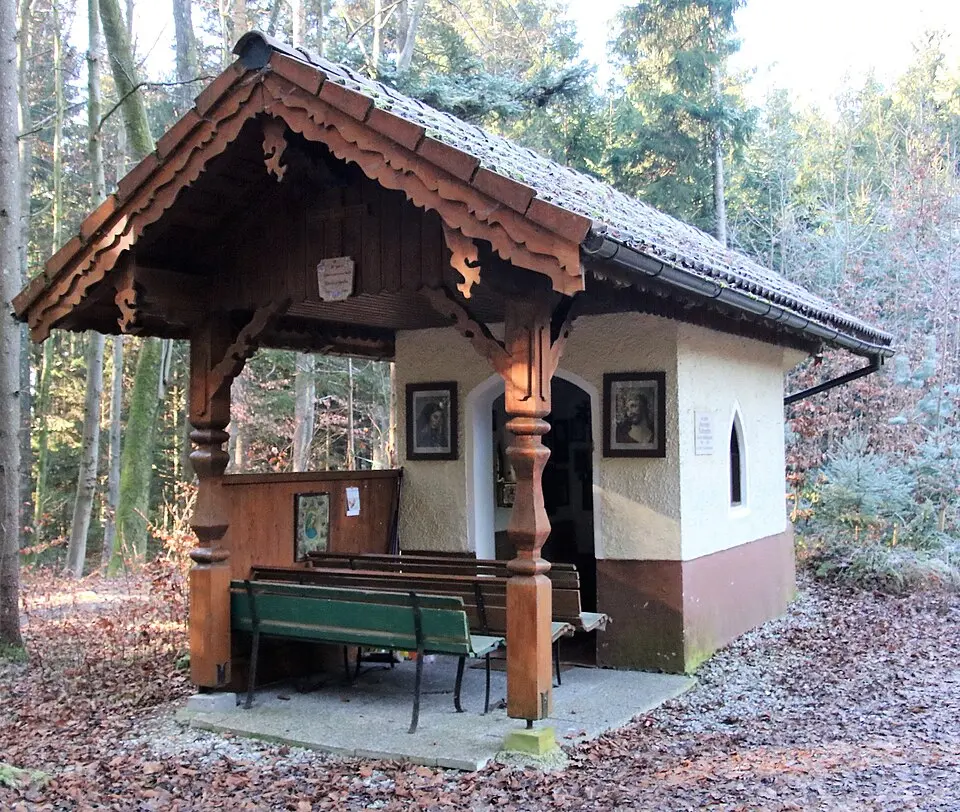 Slika: Werner100359 · CC BY-SA 4.0 Stierlingkapelle