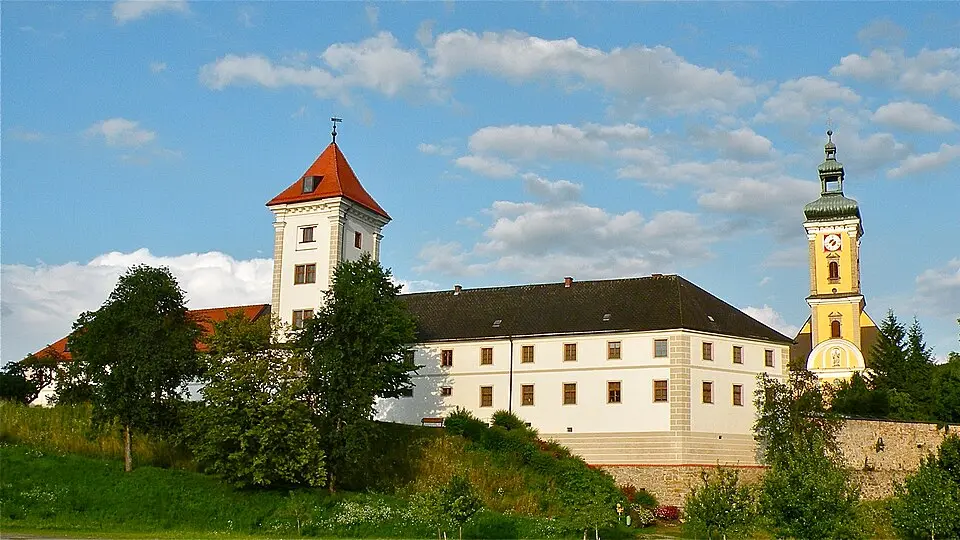 Image: Pfeifferfranz · CC BY-SA 3.0 Stift Waldhausen