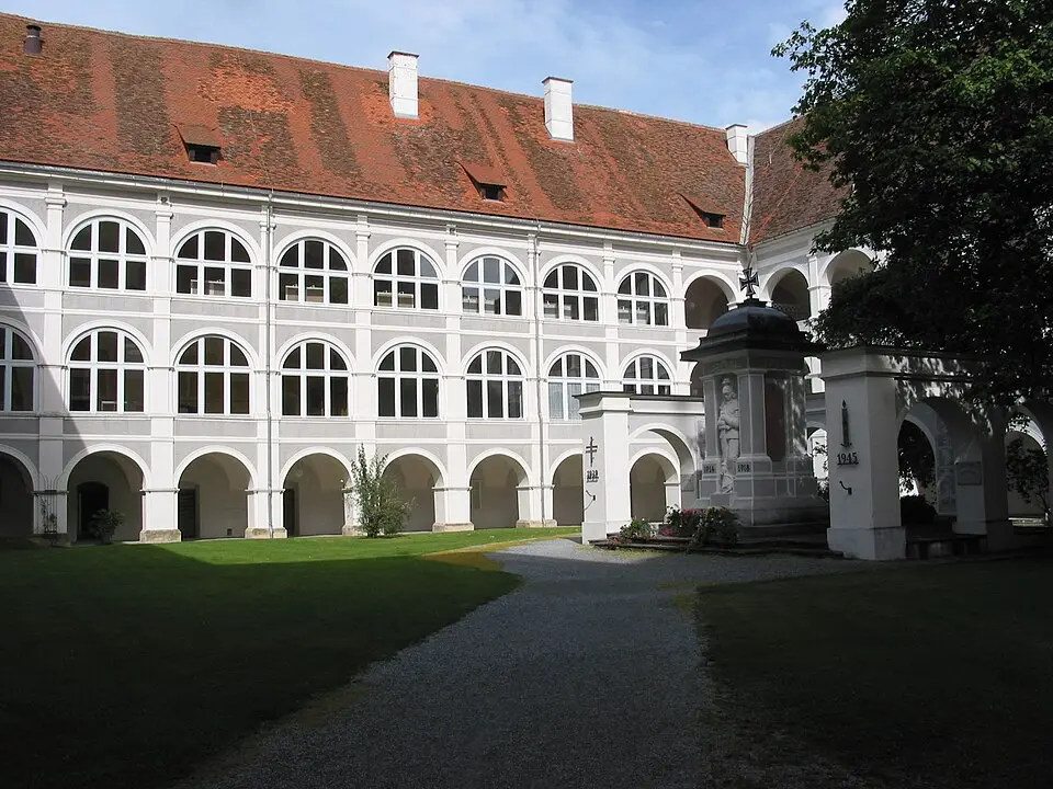 Stift Pöllau
