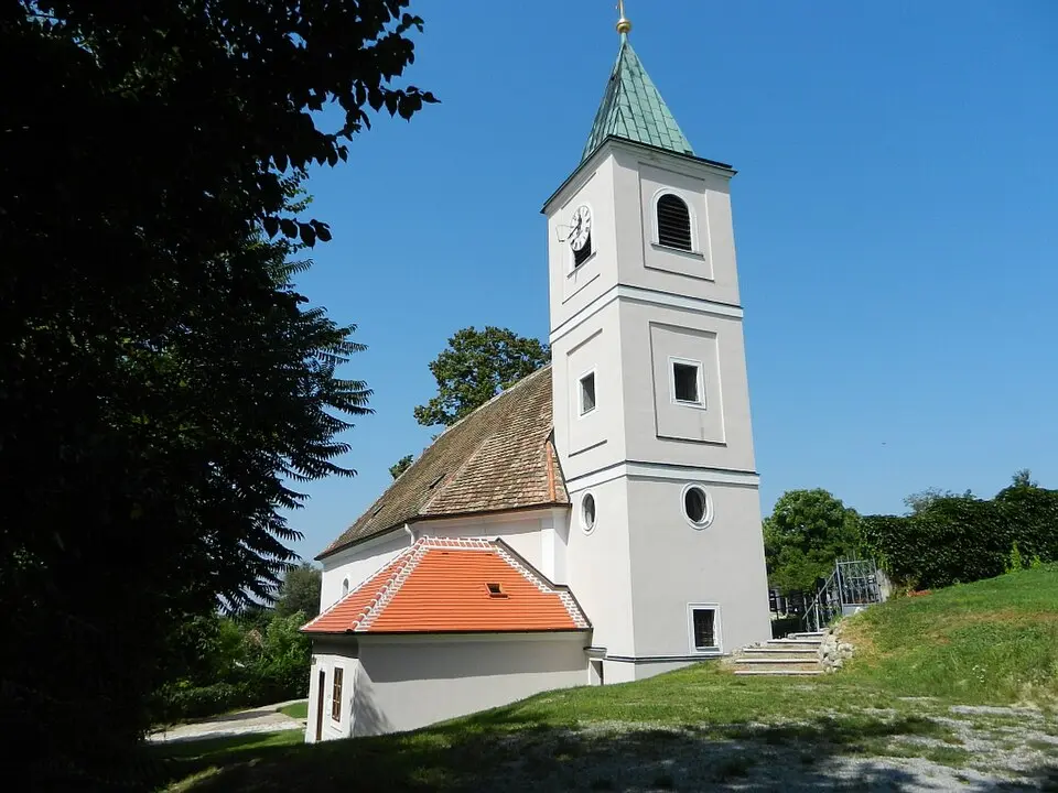 Kath. Pfarrkirche hll. Peter und Paul