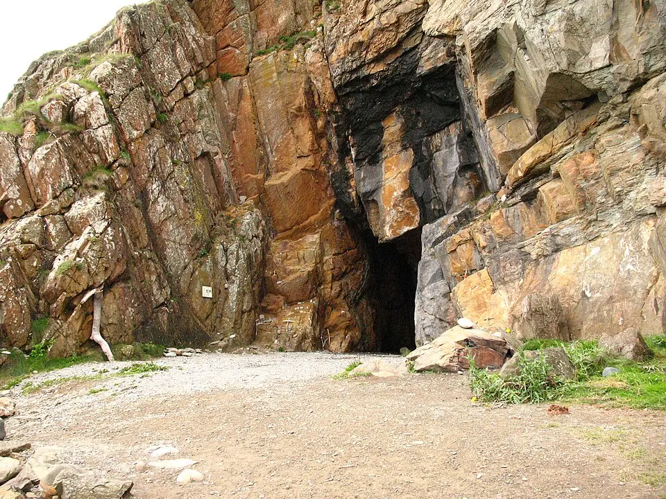 Saint Ninian’s Cave