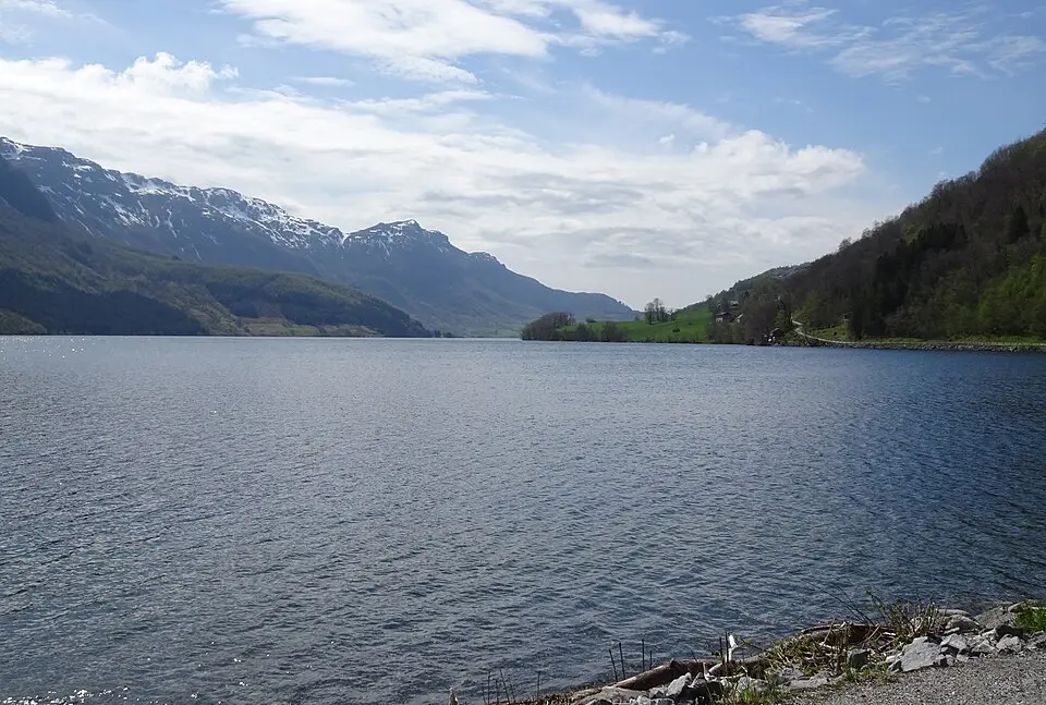 Stordalsvatnet, Etne