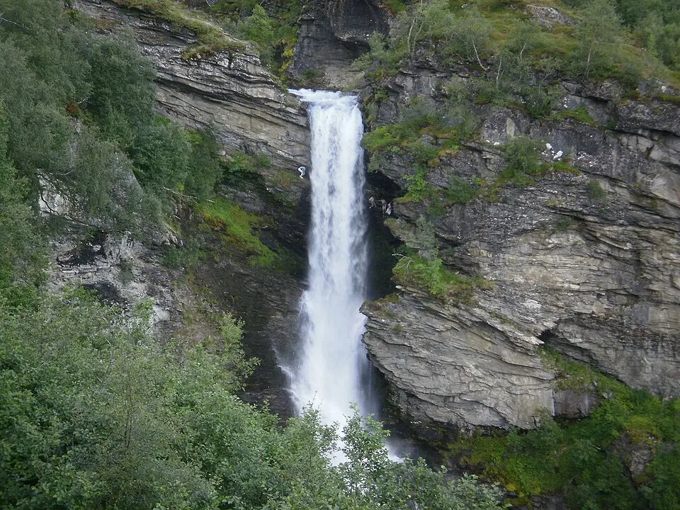 Storsæterfossen