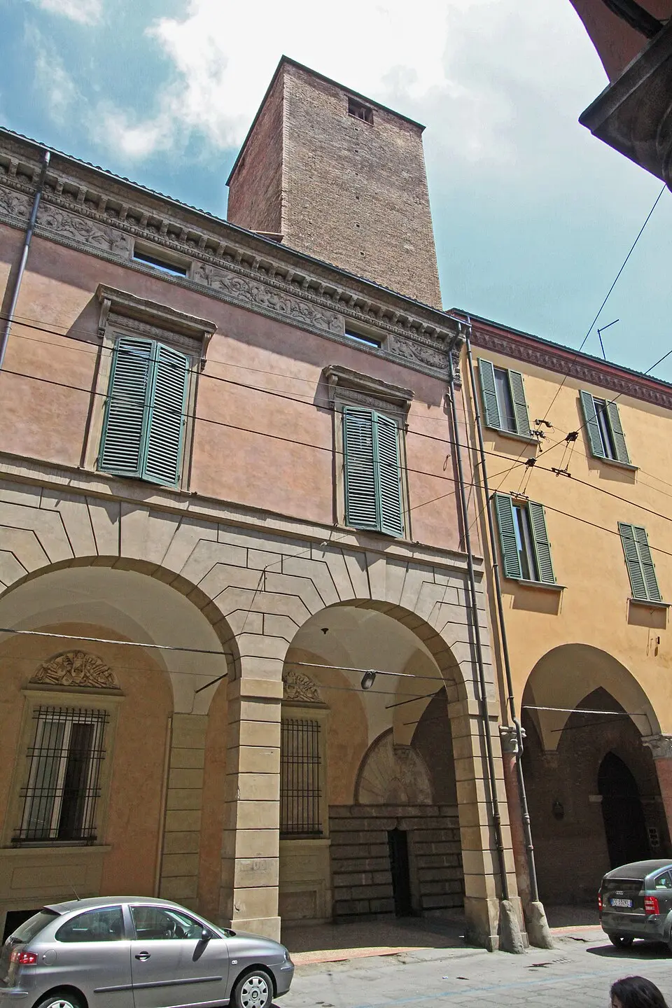 Palazzo Sanguinetti e Palazzo Fava con inclusa torre degli Oseletti