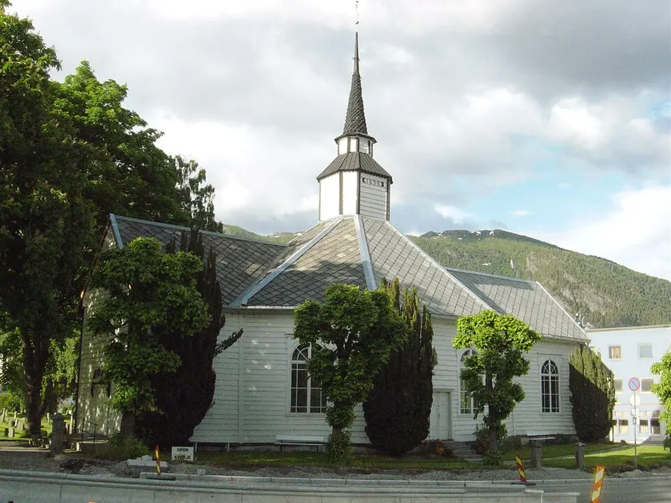 Stranda kirke