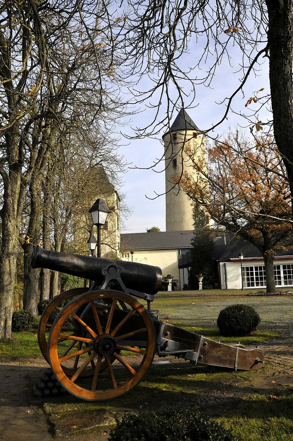 Obrázek: CTHOE · CC BY-SA 3.0 Stromburg