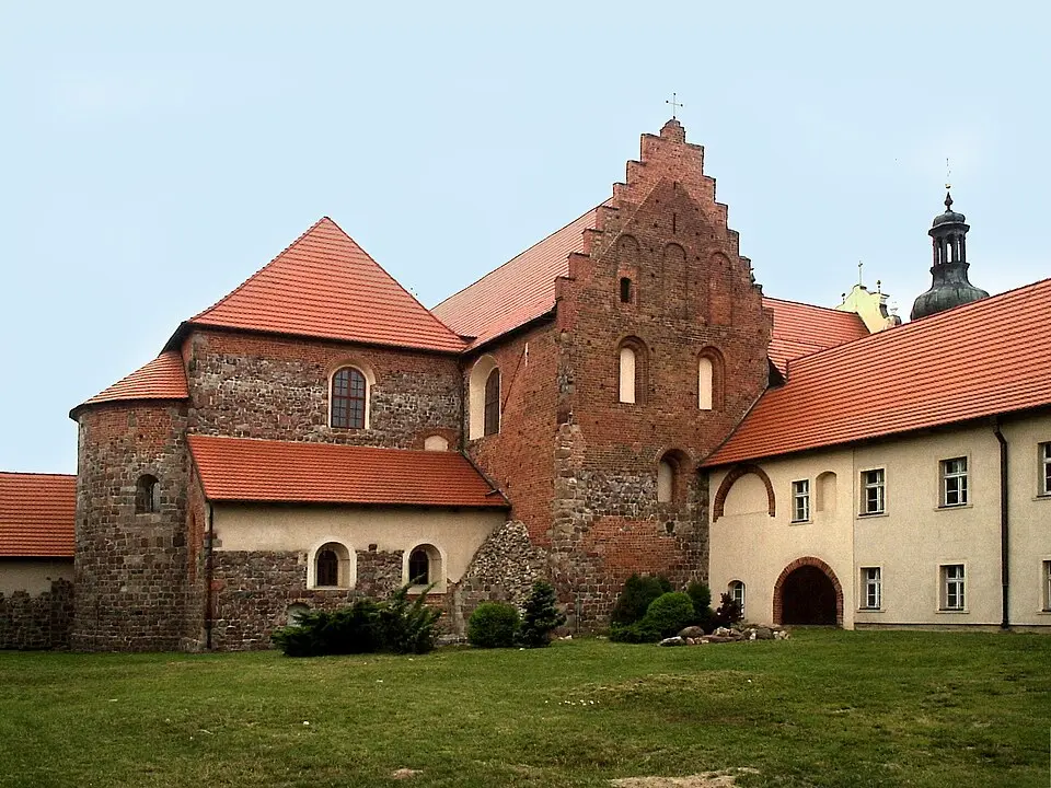 Kościół Świętej Trójcy i Najświętszej Marii Panny w Strzelnie