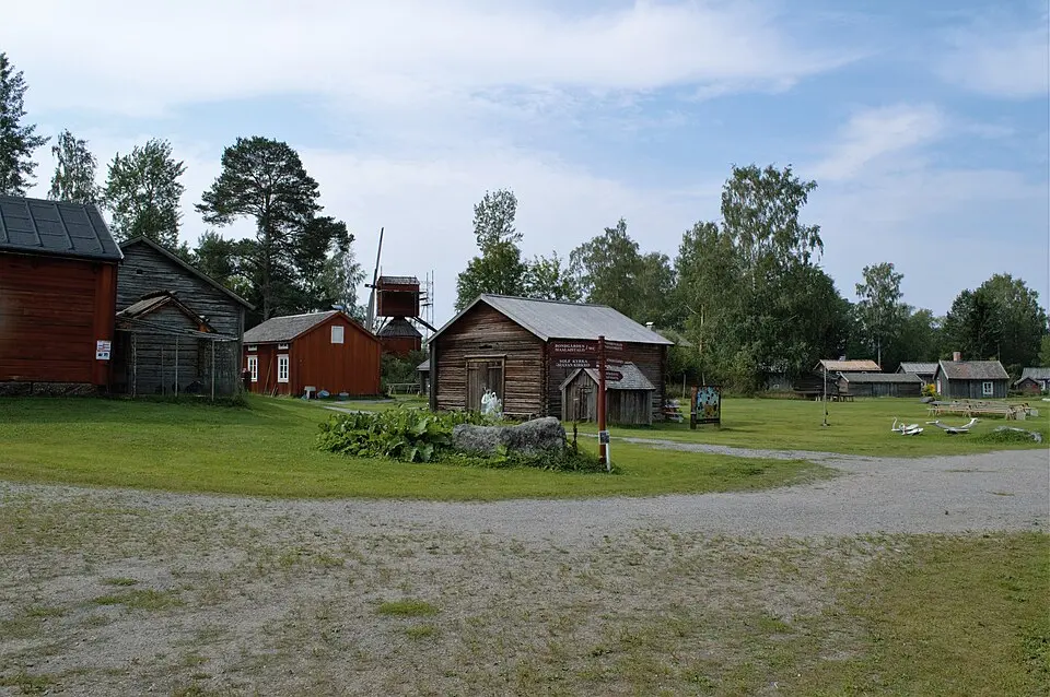 Bild: PtG · CC BY-SA 4.0 Stundars museo ja kulttuurikeskus