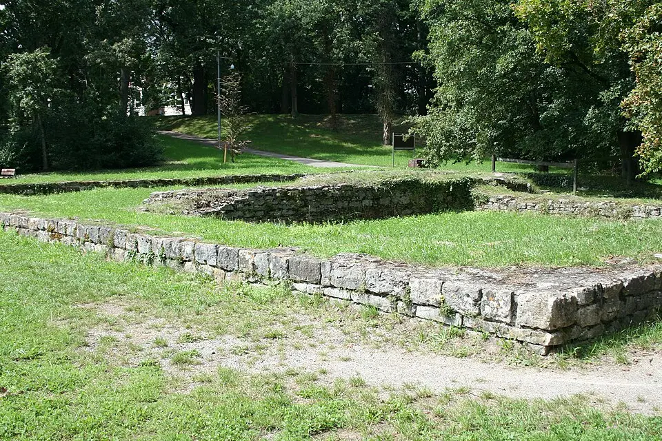 Obrázok: MSeses · CC BY-SA 3.0 Ruine Engelburg