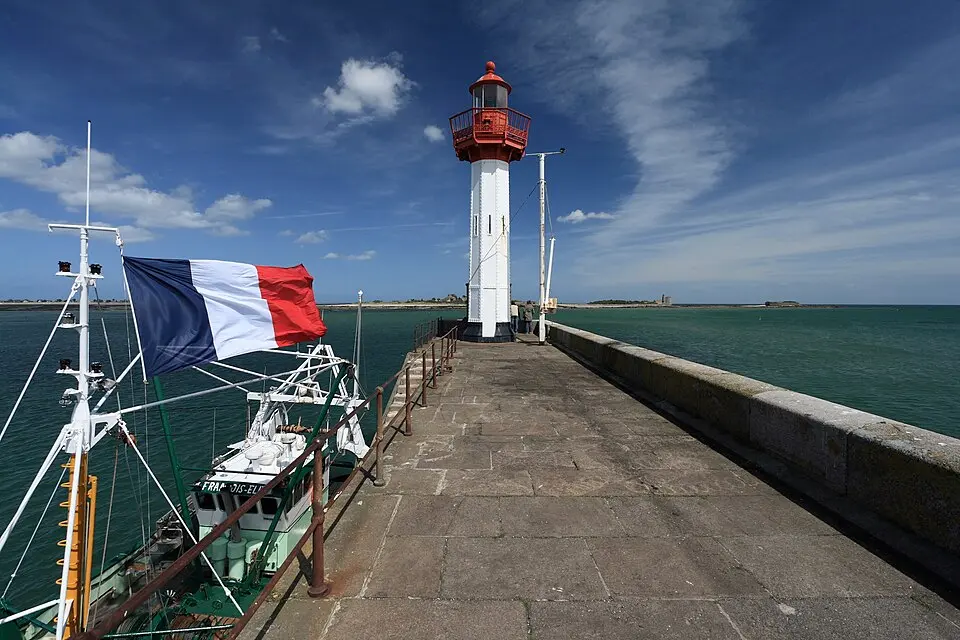 phare de Saint-Vaast-la-Hougue