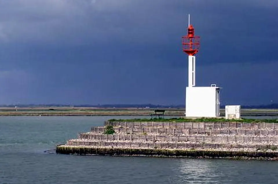 Slika: Raphodon · CC BY-SA 3.0 phare de Saint-Valery-sur-Somme