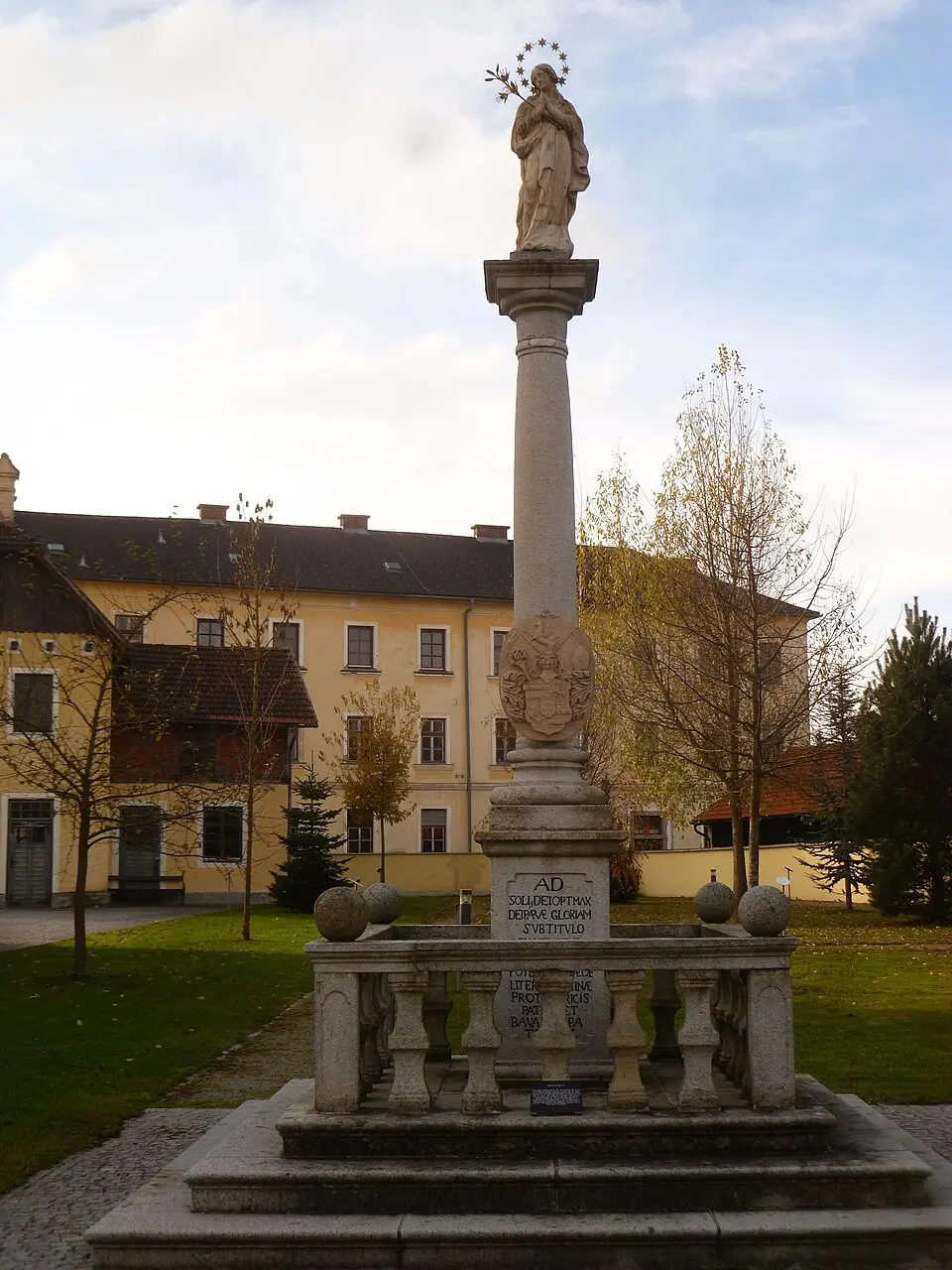 Obrázek: Luckyprof · CC BY-SA 3.0 AT Mariensäule