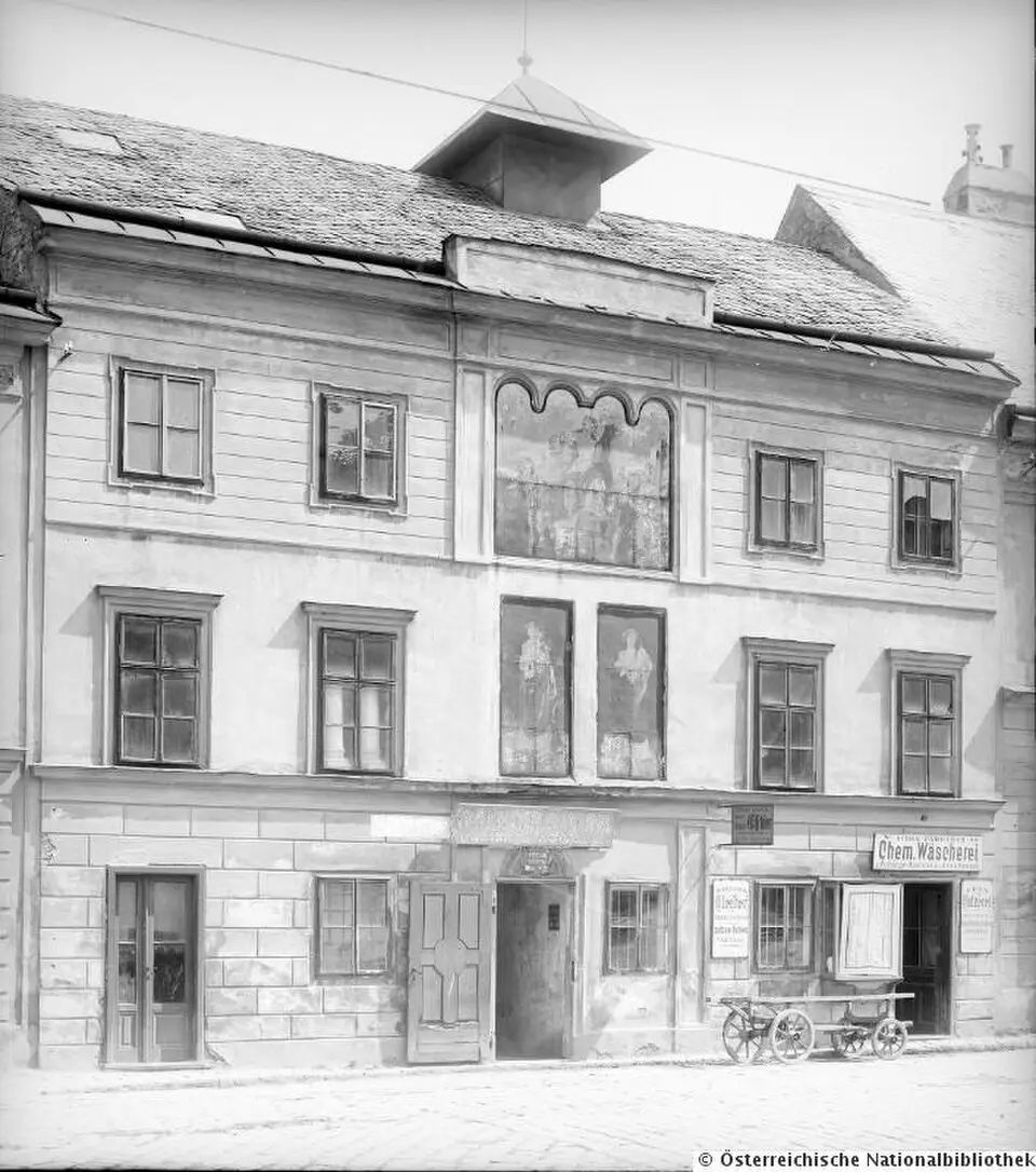 Image: de:August Stauda · Public domain Sulkowskitheater
