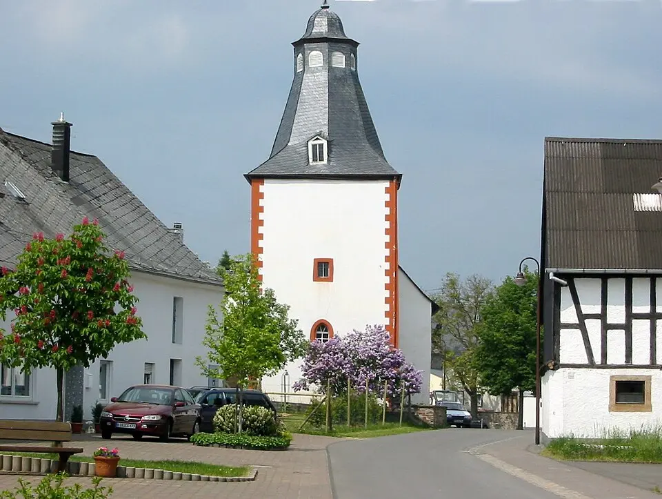 Bild: The original uploader was LoKiLeCh at German Wikipedia. (Original text: de:LoKiLeCh) · CC BY-SA 3.0 Sulzbach