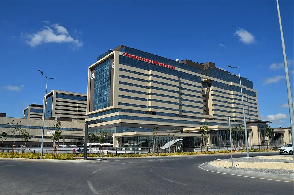 Başakşehir Çam ve Sakura Şehir Hastanesi