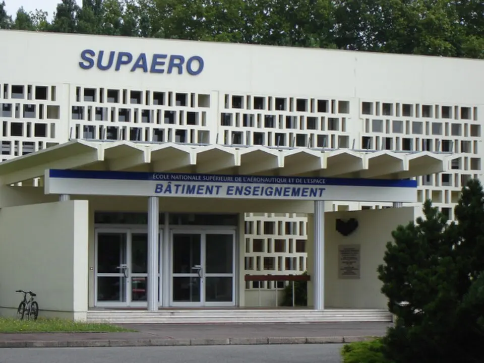 École nationale supérieure de l'aéronautique et de l'espace