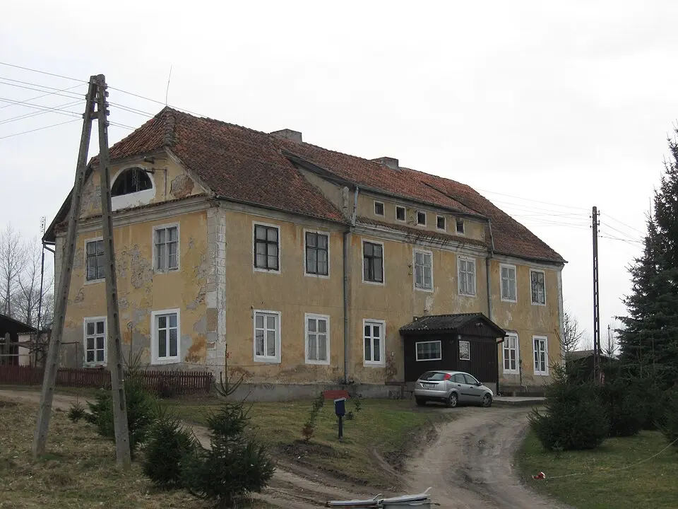 Pałac w Bażynach