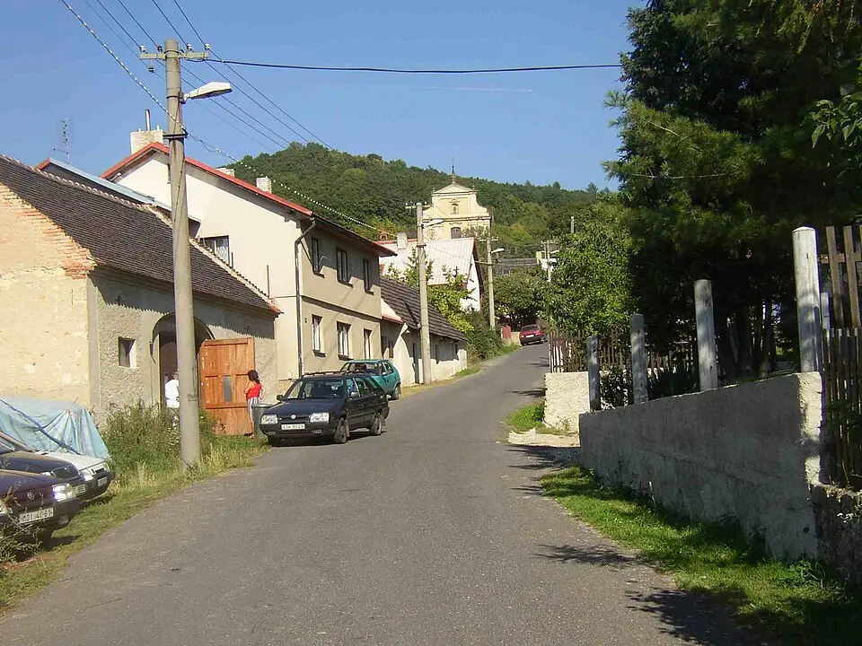 Sutom