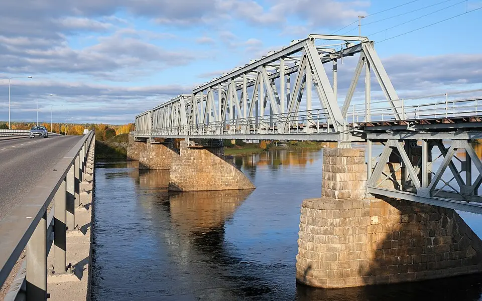 Suutarinkorva railway bridge