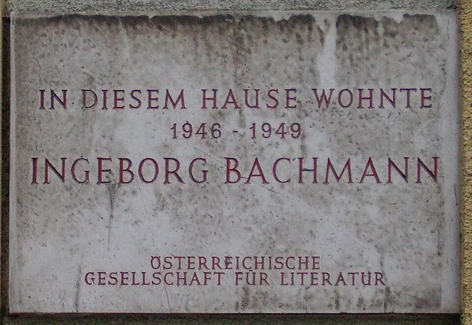 Obrázok: Walter Anton · CC BY-SA 3.0 Gedenktafel für Ingeborg Bachmann (Wien, Beatrixgasse 26)