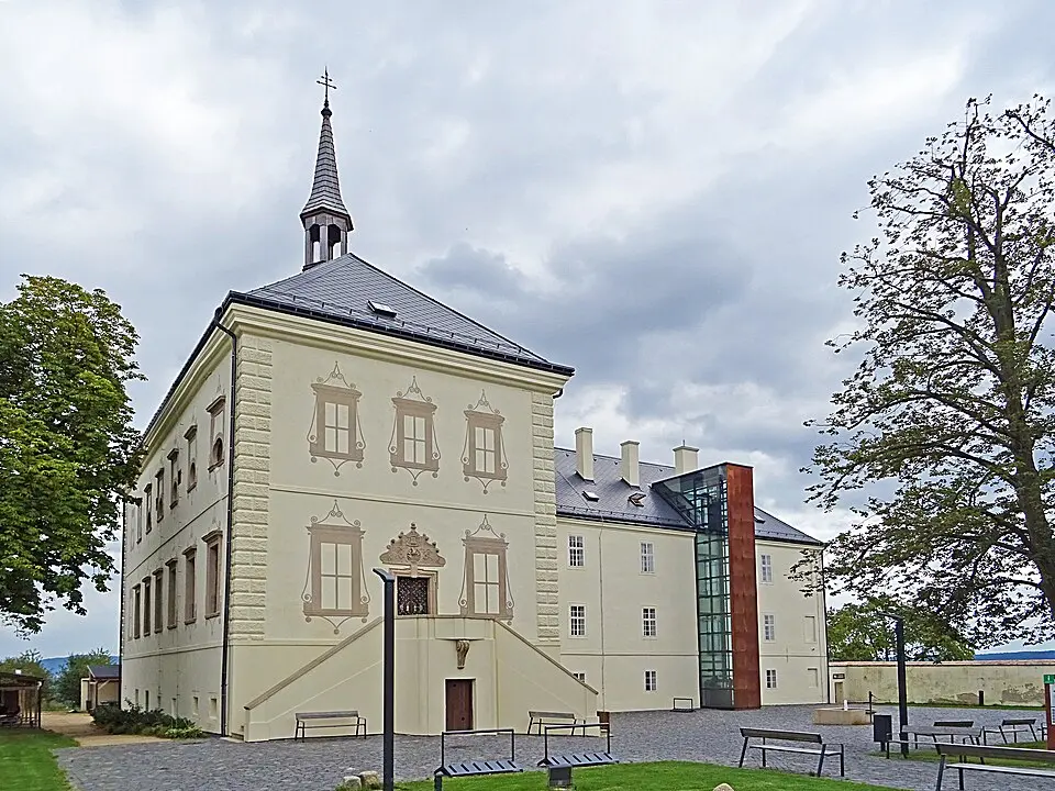 Bild: ErwinMeier · CC BY-SA 4.0 zámek Svijany
