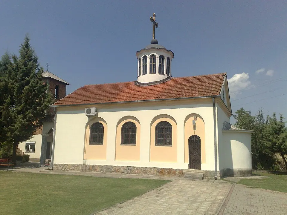Црква „Св. Петар и Павле“ - Јурумлери