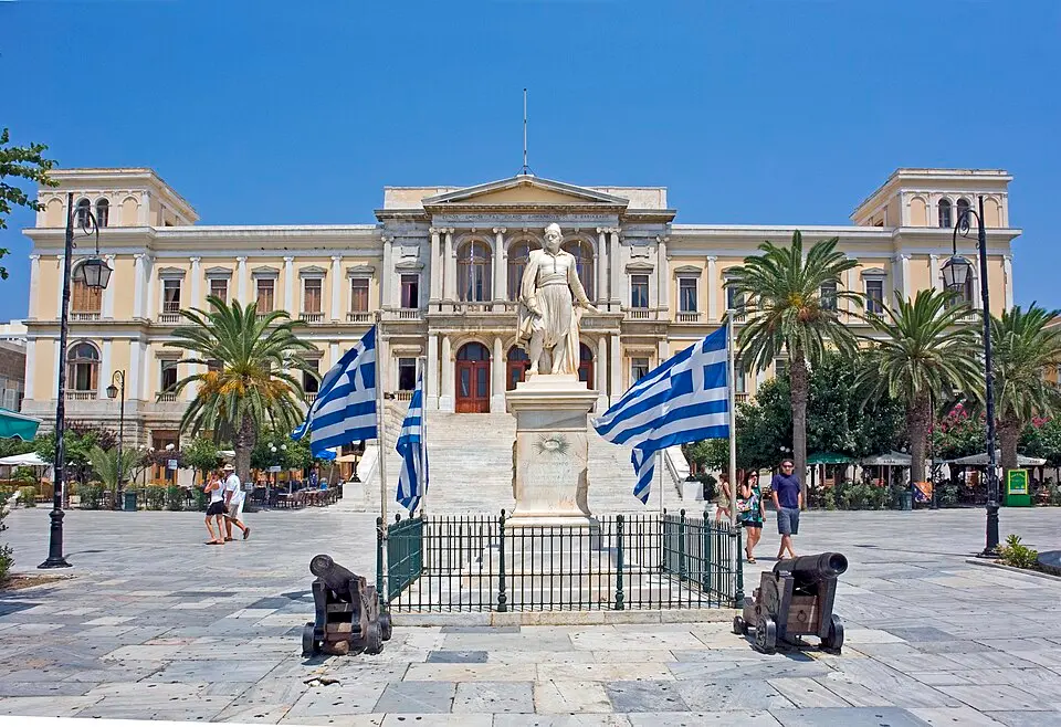 Πλατεία Μιαούλη