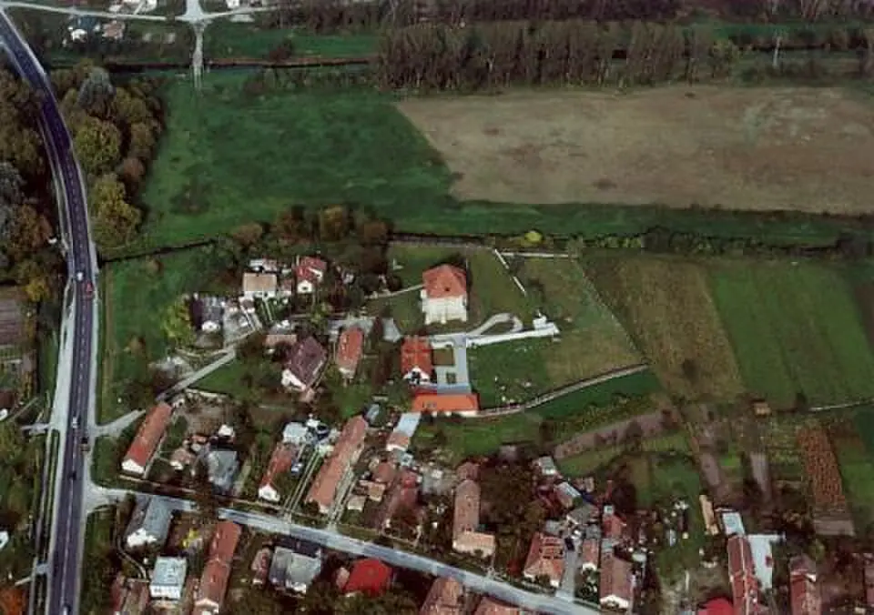 Obrázek: Civertan · CC BY-SA 3.0 Szabadbattyán