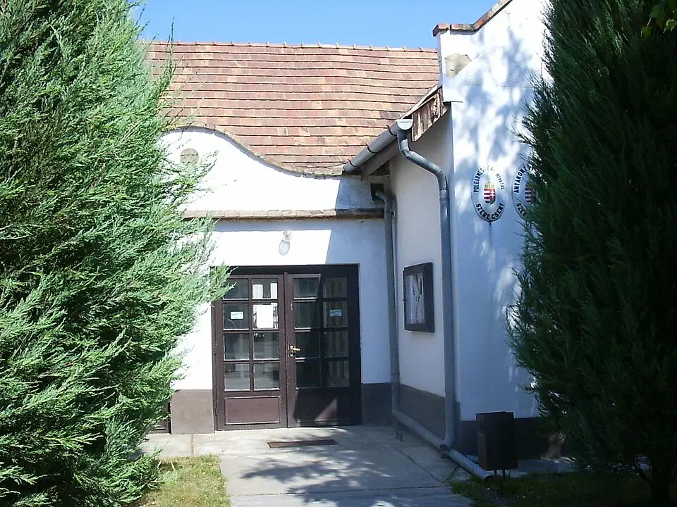 Bild: Bárdos Veronika Győr · CC BY-SA 3.0 Szerecseny
