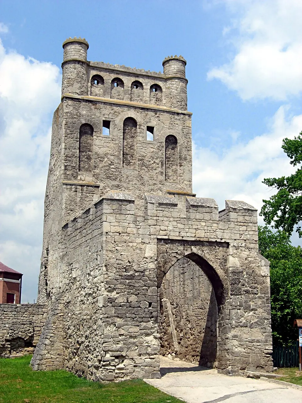 Kraków Gate in Szydłów