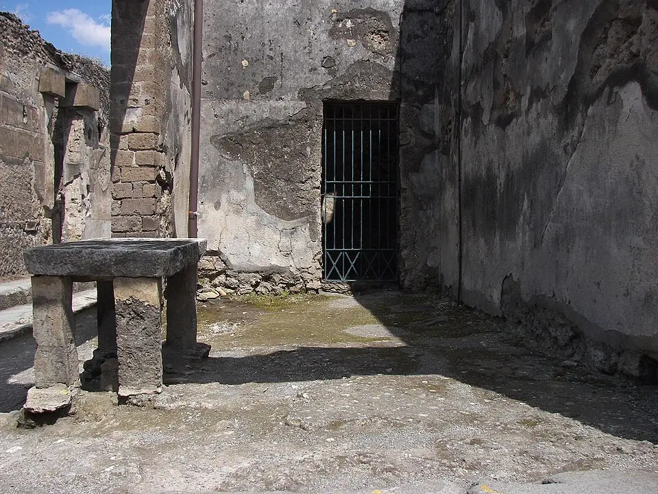 Taberna of M. Nonus Campanus (VII.1.41)