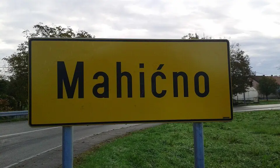 Bild: DesertFox4 · Public domain Mahićno