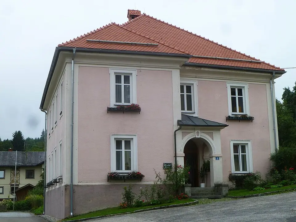 Pfarrhof Taiskirchen im Innkreis